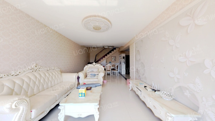 东方广场二手房实景图