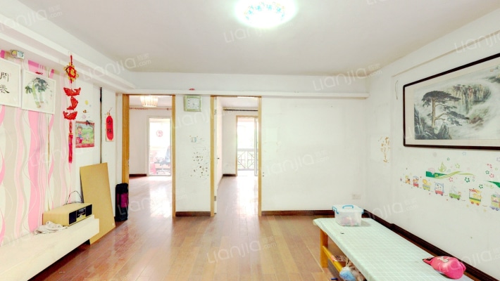 兰庭六期二手房实景图