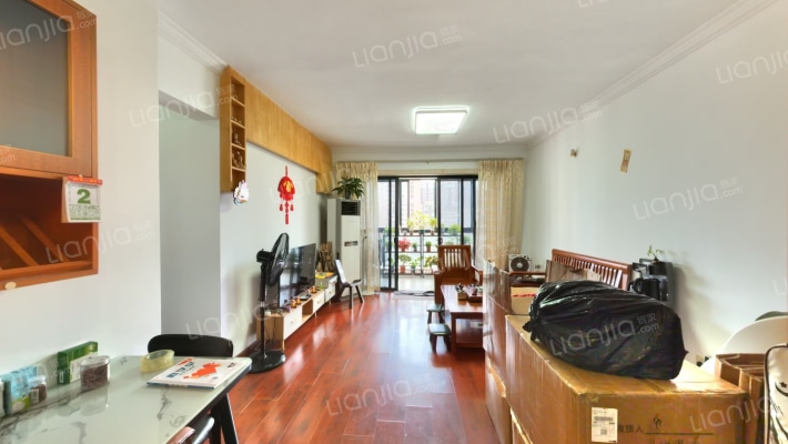 嘉富广场二手房实景图