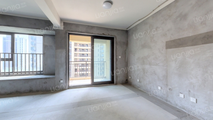 合景尚峰二手房实景图