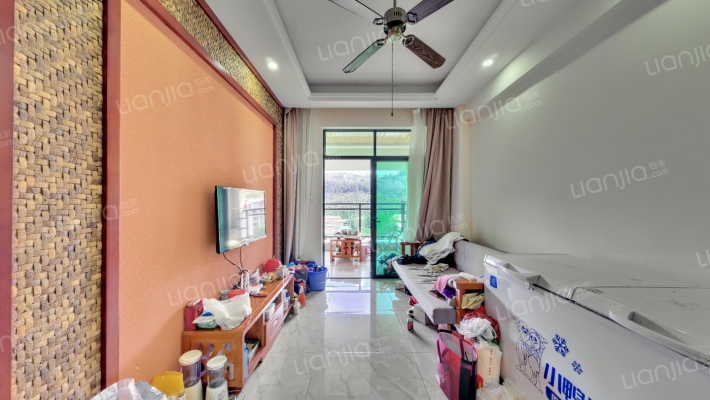 海棠·泰岳府二手房实景图