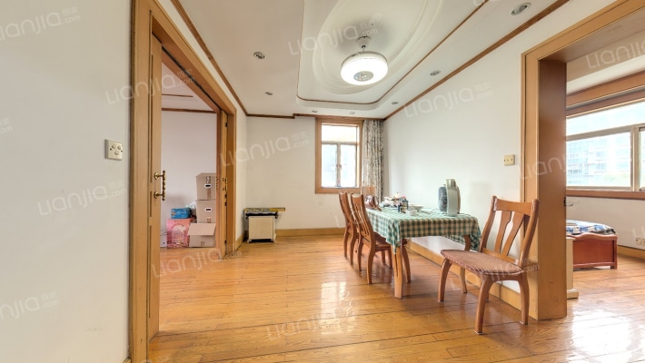 宝城小区二手房实景图