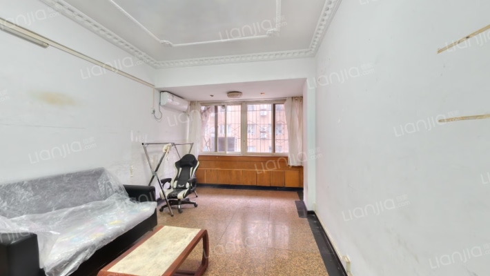 高雄路8号二手房实景图