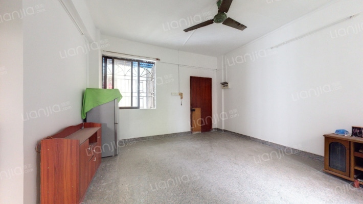 新力楼二手房实景图