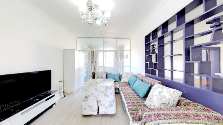 白云中路二手房实景图