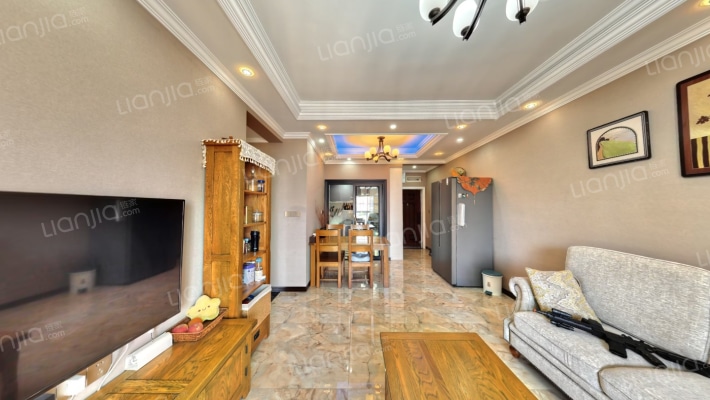 名流印象二手房实景图