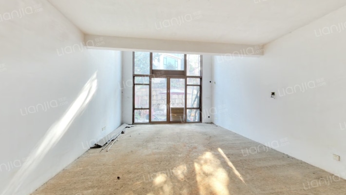 盈峰翠邸二手房实景图