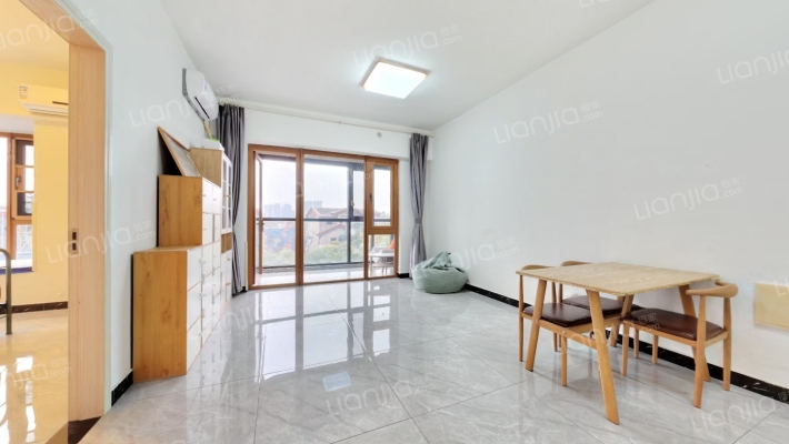 麓山国际悦庭二手房实景图