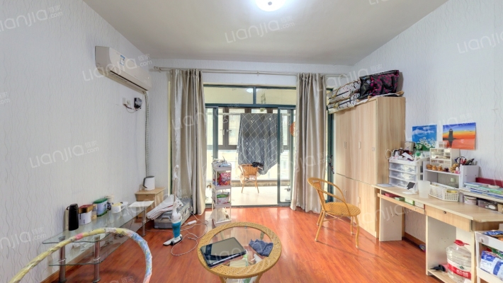 颐园世家二手房实景图