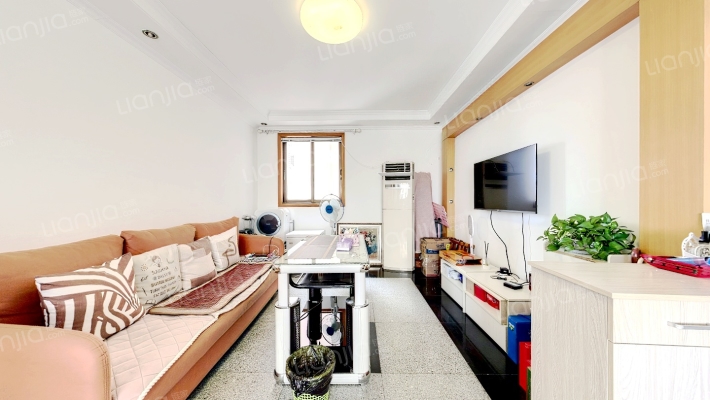 怡景大厦二手房实景图