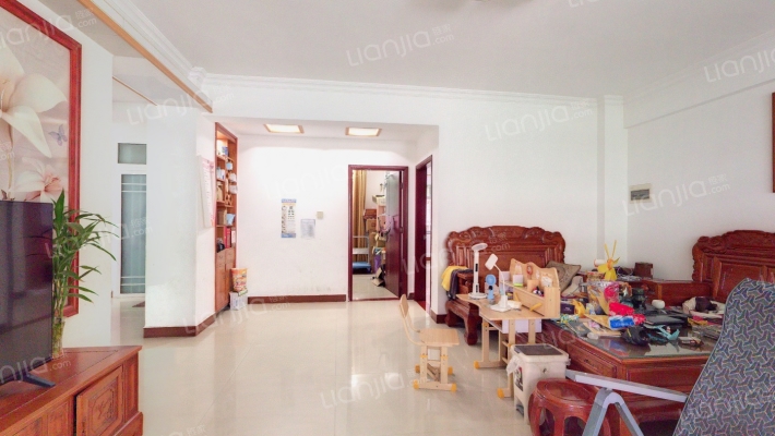 琼山教师村二手房实景图