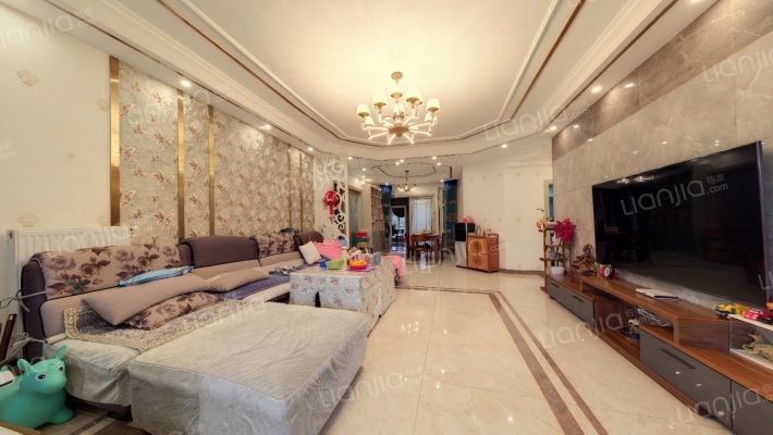 蓝波湾新天卫城蓝景街区二手房实景图