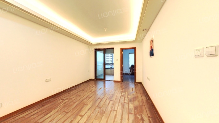 万科紫台紫馨苑二手房实景图