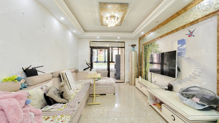 绿地铭公馆二手房实景图