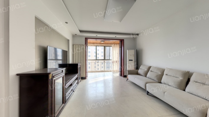 山水华美二手房实景图