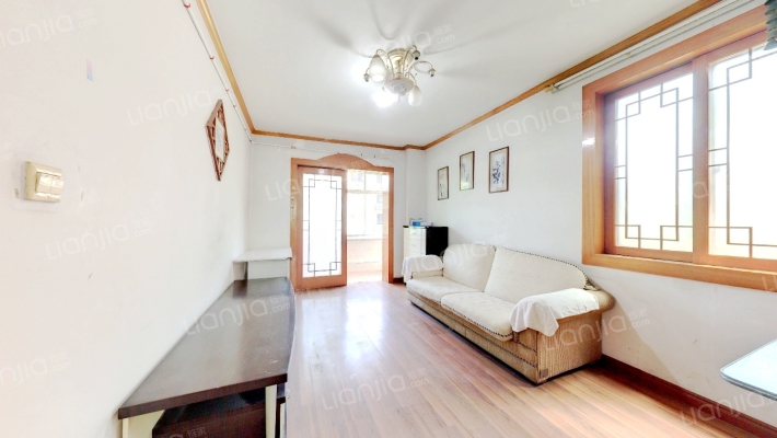 西安市工艺美术公司家属院二手房实景图