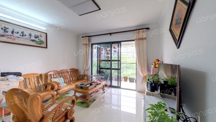 嘉园二手房实景图