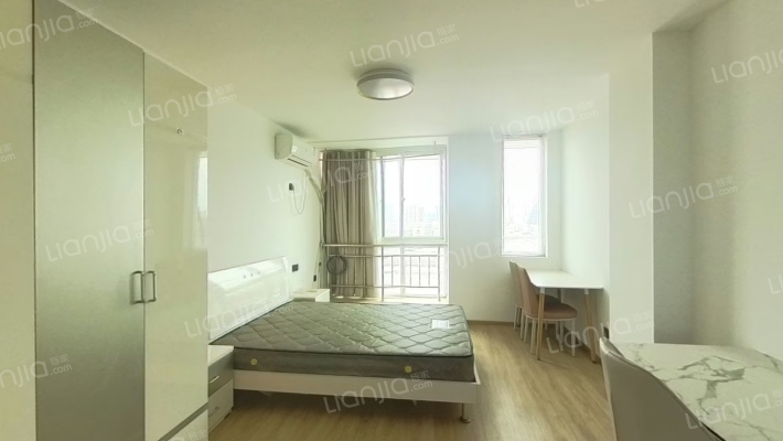 新世纪大厦二手房实景图