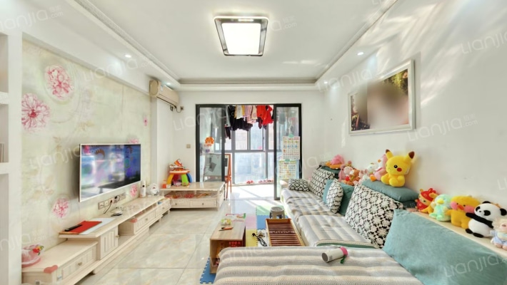 名家翡翠花园二手房实景图