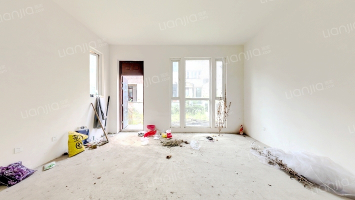 英伦半岛二手房实景图