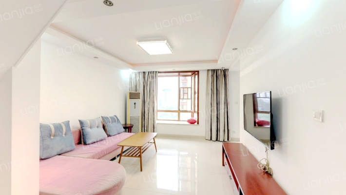 世嘉国际华城二期二手房实景图