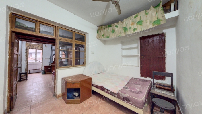 皇殿侧二手房实景图