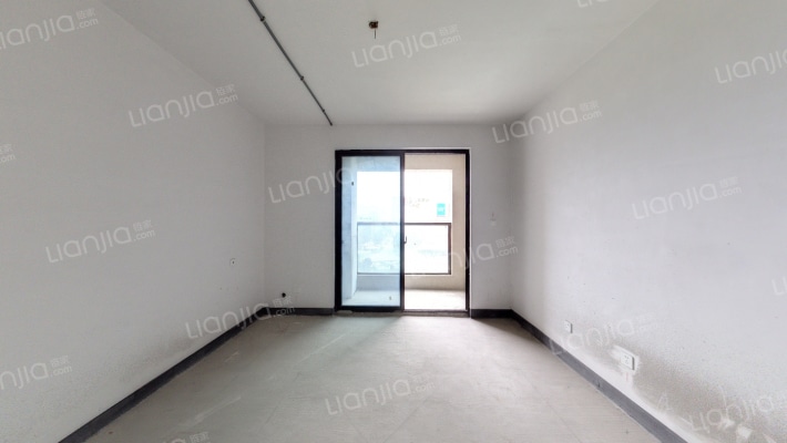 万象华庭一组团二手房实景图