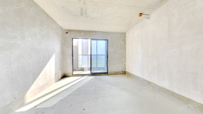 茅台广场二手房实景图