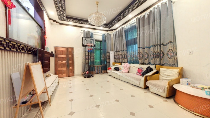 知雅汇(别墅)二手房实景图