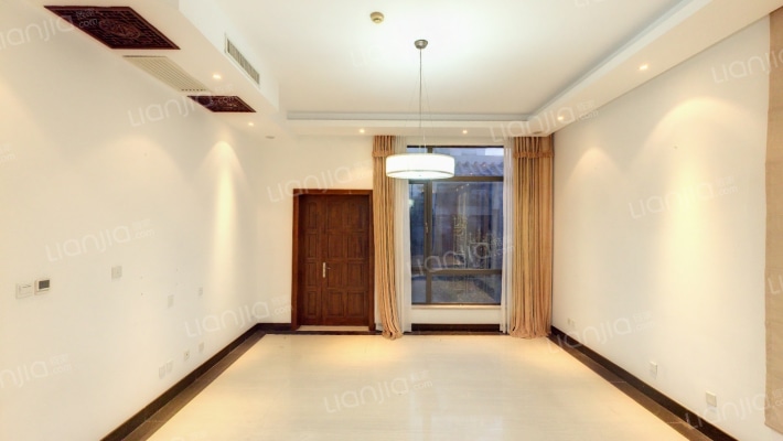 优山美地C区二手房实景图