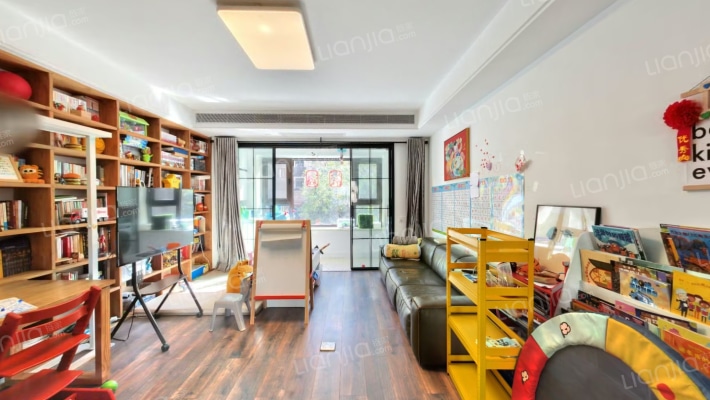 创领小区二手房实景图