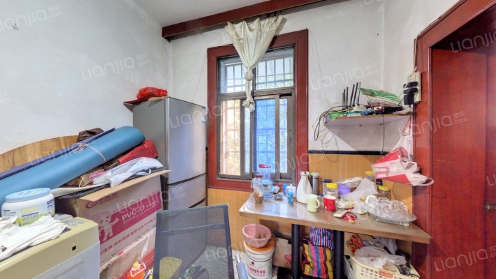 公交金盆小区二手房实景图