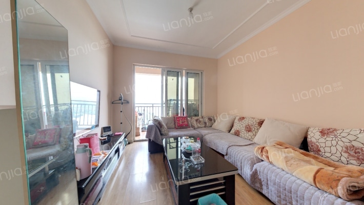 首成鼎尚名都二手房实景图