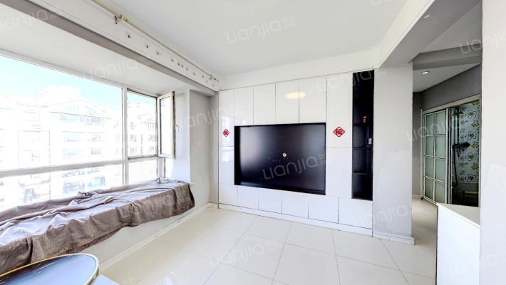 四季嘉园二期二手房实景图