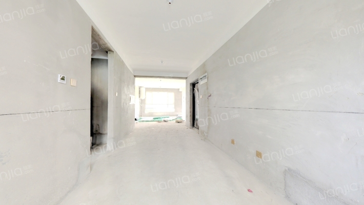 兴宇君樾二手房实景图