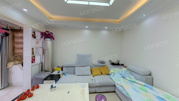 易郡龙腾二手房实景图