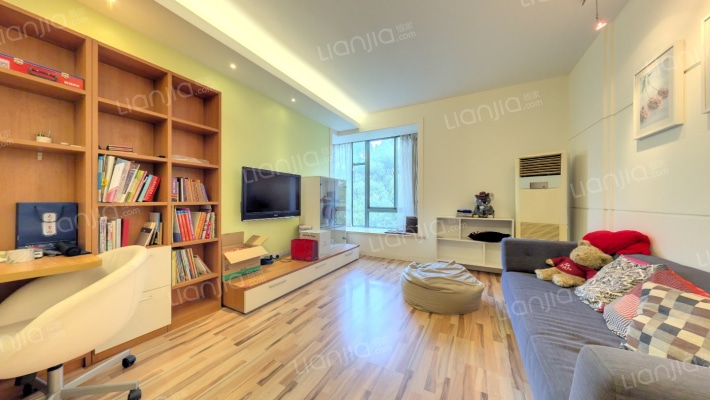 颐峰苑二手房实景图