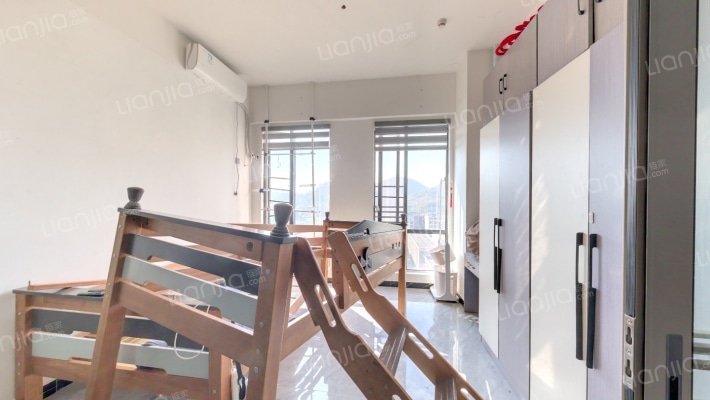 兴旺国际建材城二手房实景图