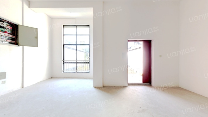 ΜΟΜΛ春风湖上二手房实景图