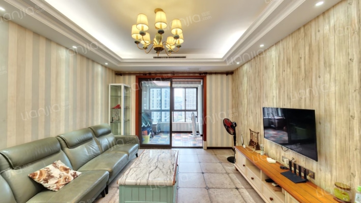 融创御锦二手房实景图