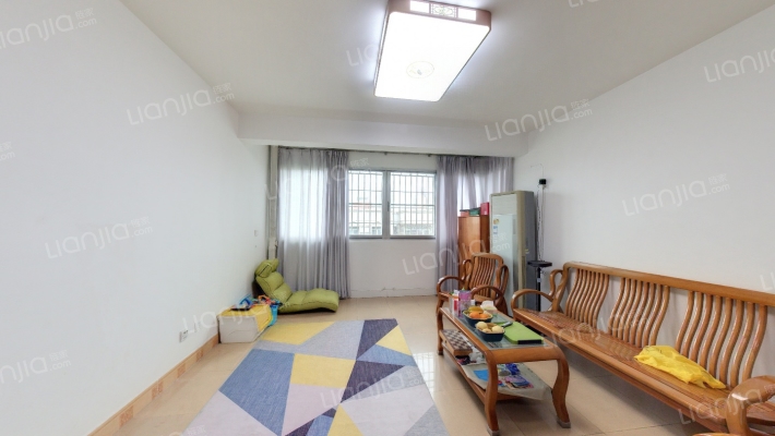 四海花园二手房实景图