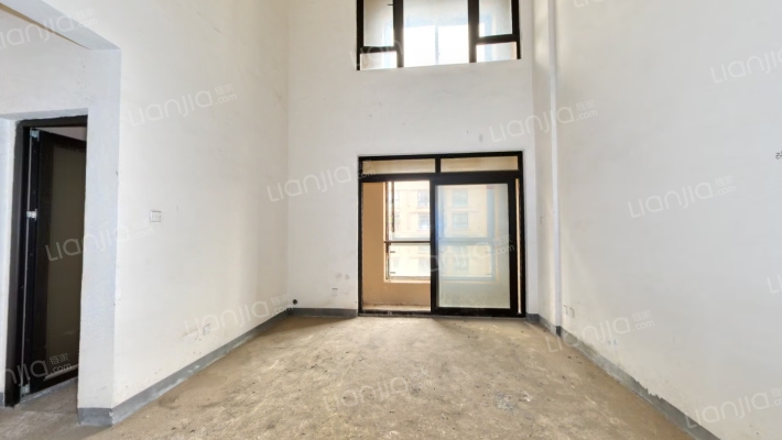 协信春山台二手房实景图