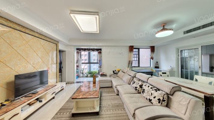 广泰锦苑二手房实景图