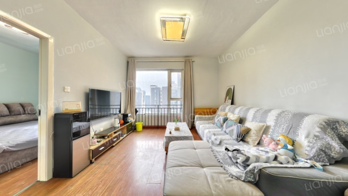 天空城二手房实景图