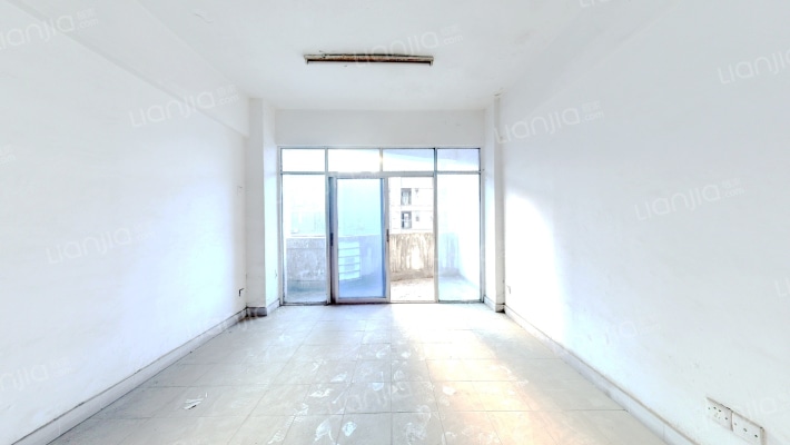 金湖花园二手房实景图