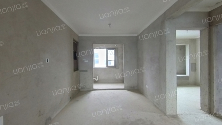 湖岸新城致诚苑二手房实景图