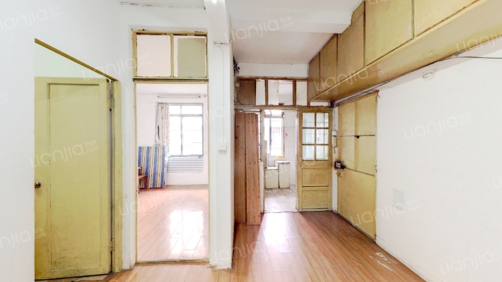 本德弄邮电小区二手房实景图