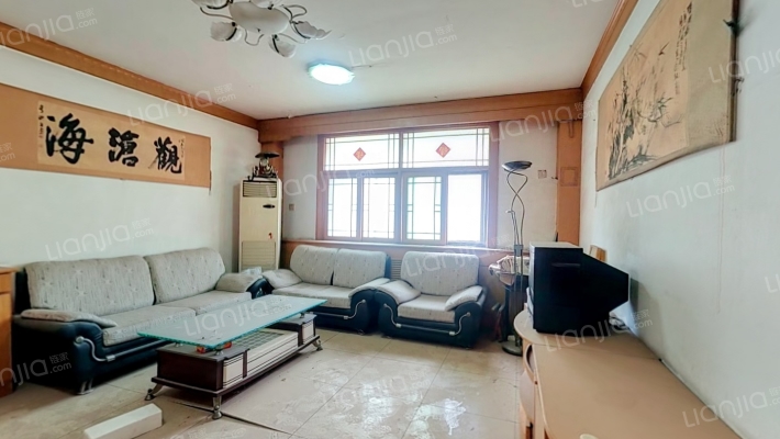 迎宾路6号院二手房实景图