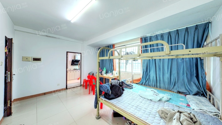 美舍假日公寓二手房实景图