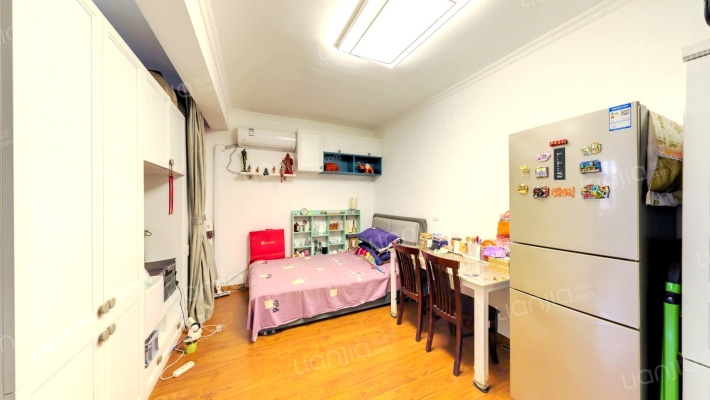 金湾嘉园二手房实景图